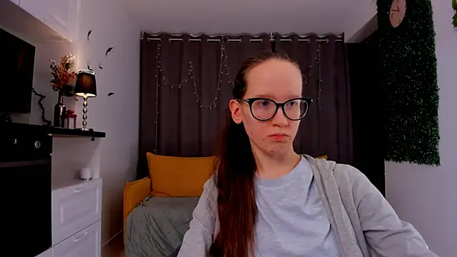 BettyBrowni online show from 02-13-25, 10:11