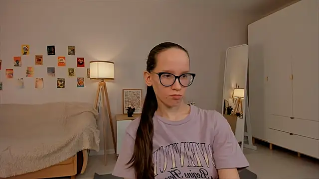 BettyBrowni online show from 03-14-25, 01:37