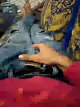 Snapshot of mehdi_haway chatting on 02-16-25, 06:10 mehdi haway online show from 02-16-25, 06:10