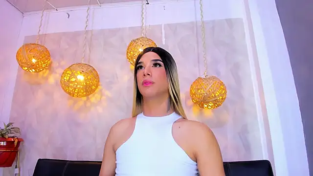 victoria aleia  online show from 12-28-24, 11:16