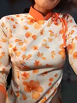 Snapshot of Kami_gaam chatting on 01-10-25, 12:59 Kami gaam online show from 01-10-25, 12:59