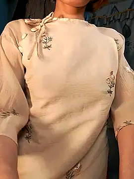 Snapshot of Kami_gaam chatting on 01-11-25, 11:23 Kami gaam online show from 01-11-25, 11:23