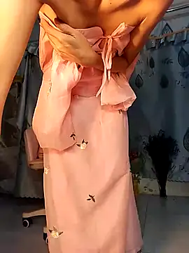 Snapshot of Kami_gaam chatting on 01-21-25, 10:08 Kami gaam online show from 01-21-25, 10:08