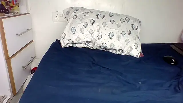 Snapshot of Precious_Diva chatting on 02-18-26, 12:45 Precious Diva online show from 02-18-26, 12:45