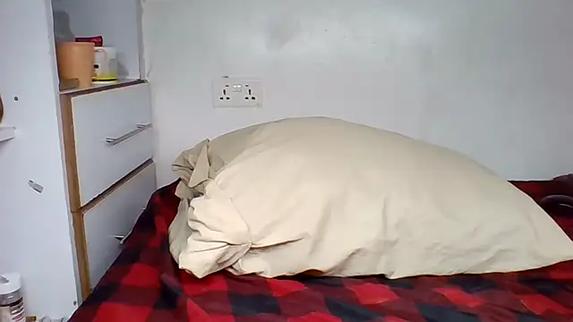 Snapshot of Precious_Diva chatting on 02-25-26, 11:25 Precious Diva online show from 02-25-26, 11:25