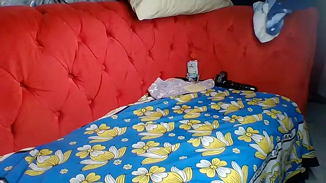 Snapshot of Precious_Diva chatting on 07-01-26, 01:56 Precious Diva online show from 07-01-26, 01:56