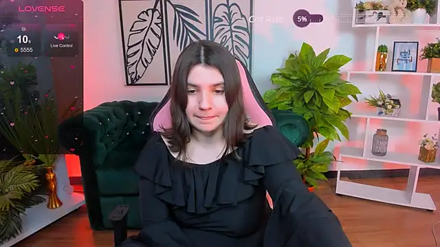 Viola  Shy online show from 02-14-25, 03:11