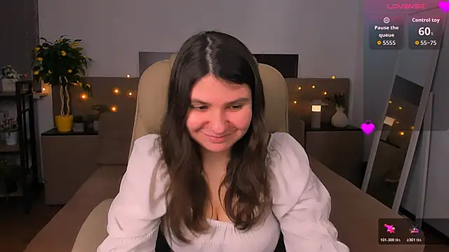 Viola  Shy online show from 03-16-26, 09:08