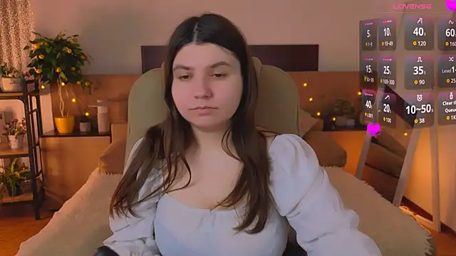Viola  Shy online show from 05-06-26, 10:04