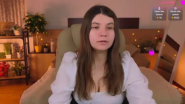 Viola  Shy online show from 05-07-26, 08:58