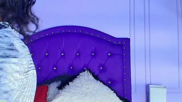 sarah banks1 online show from 06-26-26, 11:14