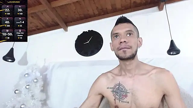 Snapshot of BIGZEHUZ chatting on 12-11-24, 04:31 BIGZEHUZ online show from 12-11-24, 04:31