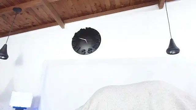 Snapshot of BIGZEHUZ chatting on 02-07-25, 11:34 BIGZEHUZ online show from 02-07-25, 11:34