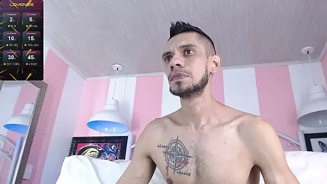 Snapshot of BIGZEHUZ chatting on 03-16-25, 02:44 BIGZEHUZ online show from 03-16-25, 02:44