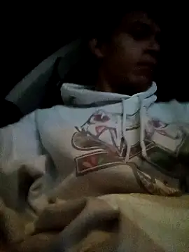 Snapshot of Leonul chatting on 12-15-24, 02:08 Leonul online show from 12-15-24, 02:08