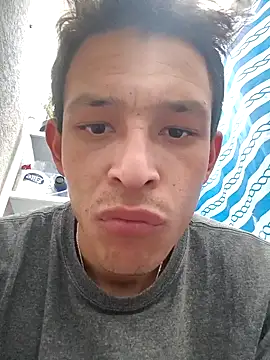 Snapshot of Leonul chatting on 12-28-24, 08:58 Leonul online show from 12-28-24, 08:58