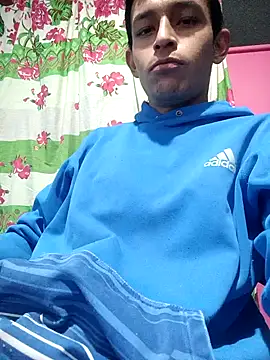 Snapshot of Leonul chatting on 12-30-24, 01:58 Leonul online show from 12-30-24, 01:58