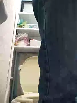 Snapshot of Leonul chatting on 01-29-25, 04:36 Leonul online show from 01-29-25, 04:36