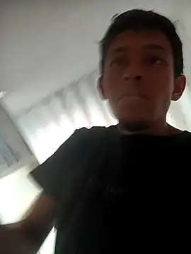 Snapshot of Leonul chatting on 09-11-25, 08:09 Leonul online show from 09-11-25, 08:09