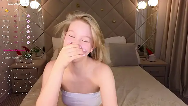 Sarra Cooper online show from 01-21-25, 04:43