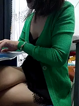 Haralushiaaa online show from 11-04-25, 03:44