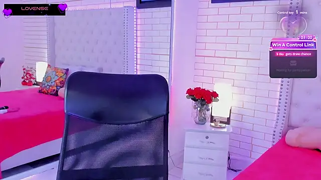 Coco Balenciaga  online show from 06-17-26, 11:56