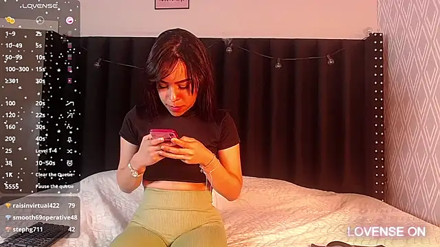 littleebluee online show from 01-07-25, 03:03