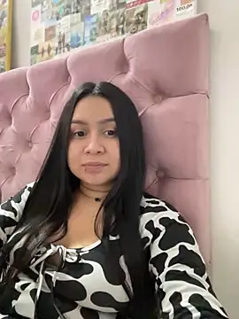 Pretty Isadora online show from 03-15-25, 03:40