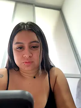 Pretty Isadora online show from 09-20-25, 07:37