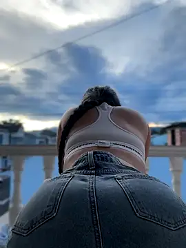 Pretty Isadora online show from 09-21-25, 09:49