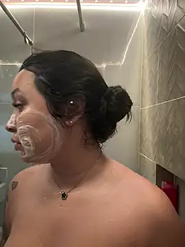 Pretty Isadora online show from 02-10-26, 06:23