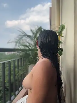 Pretty Isadora online show from 03-25-26, 08:26