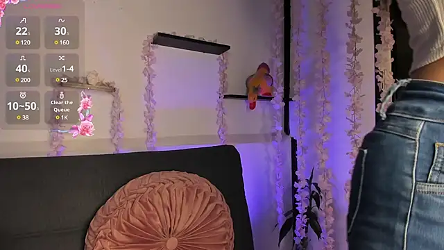 on tefa online show from 02-04-25, 11:38