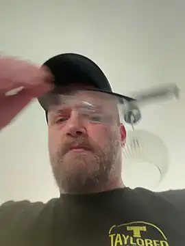 davey111111111 online show from 04-07-26, 12:49