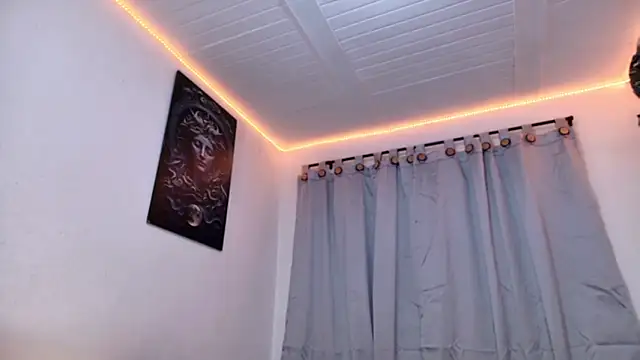 Stefhania susej online show from 10-06-25, 06:22