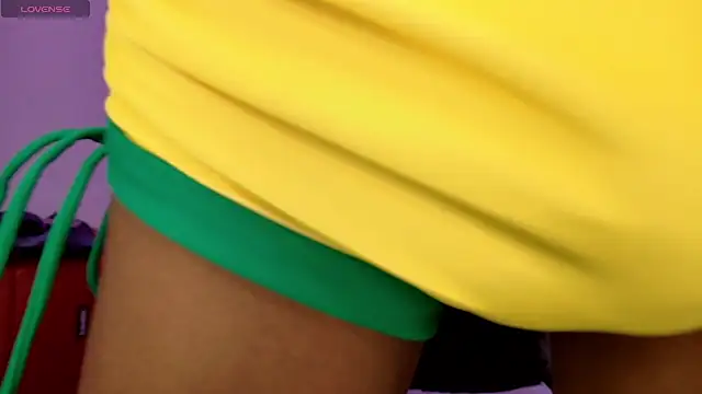 Snapshot of alejo_cute chatting on 09-23-25, 08:23 alejo cute online show from 09-23-25, 08:23