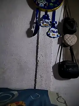 The-quee22 online show from 11-17-25, 06:14