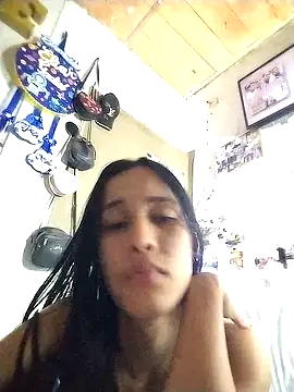 The-quee22 online show from 12-22-25, 05:26