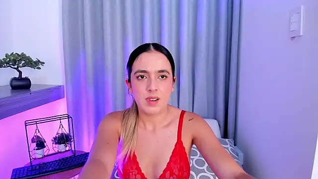 Lucyortiz  online show from 01-08-25, 08:18