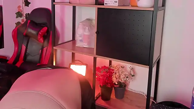 Snapshot of Amy_hoy69 chatting on 10-03-25, 03:03 Amy hoy69 online show from 10-03-25, 03:03