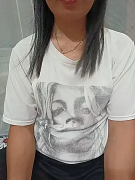 Asian girl13 online show from 06-25-26, 11:20