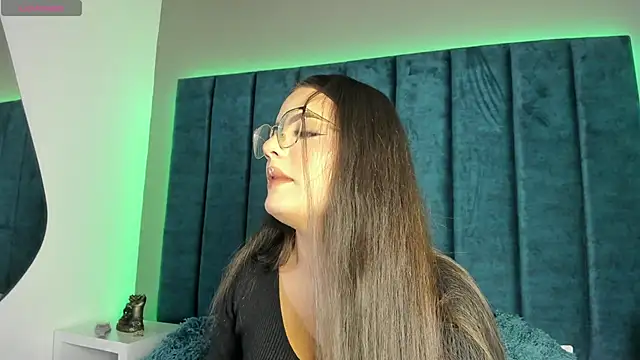 IsabellaGrey19 online show from 11-30-25, 07:29