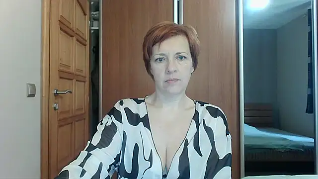 LoraLoraMay online show from 04-23-26, 07:52