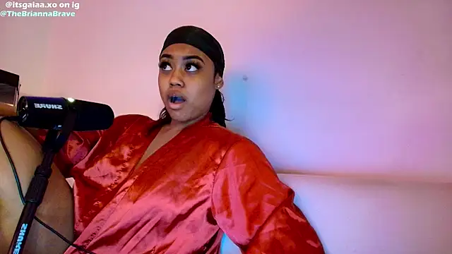 Snapshot of BriannaBrave chatting on 03-12-26, 03:12 BriannaBrave online show from 03-12-26, 03:12