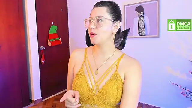 Chanelll Taylorr  online show from 12-28-24, 12:35