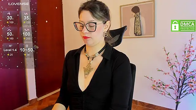 Chanelll Taylorr  online show from 02-02-25, 12:35