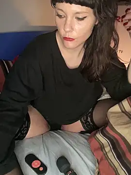 OniricFemme online show from 03-12-25, 04:51