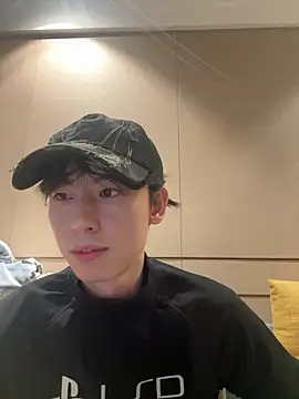 Snapshot of 1a1a1alll chatting on 03-02-25, 03:59 1a1a1alll online show from 03-02-25, 03:59