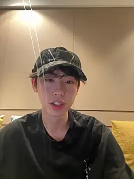 Snapshot of 1a1a1alll chatting on 03-09-25, 02:43 1a1a1alll online show from 03-09-25, 02:43