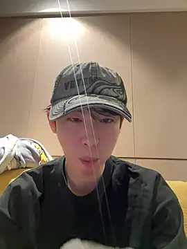 Snapshot of 1a1a1alll chatting on 03-16-25, 02:22 1a1a1alll online show from 03-16-25, 02:22